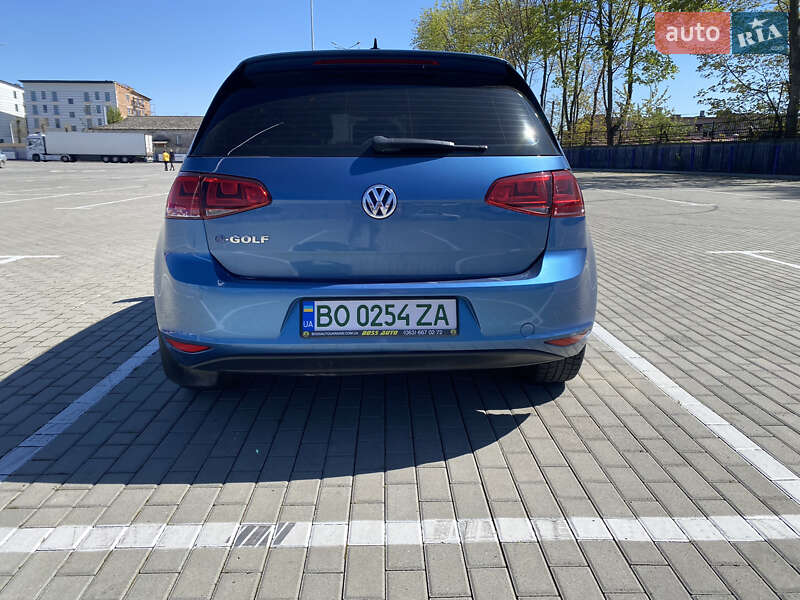 Хэтчбек Volkswagen e-Golf 2016 в Тернополе фото 5 Хэтчбек Volkswagen e-Golf 2016 в Тернополе
