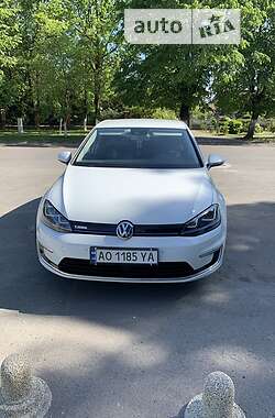 Хетчбек Volkswagen e-Golf 2014 в Ужгороді