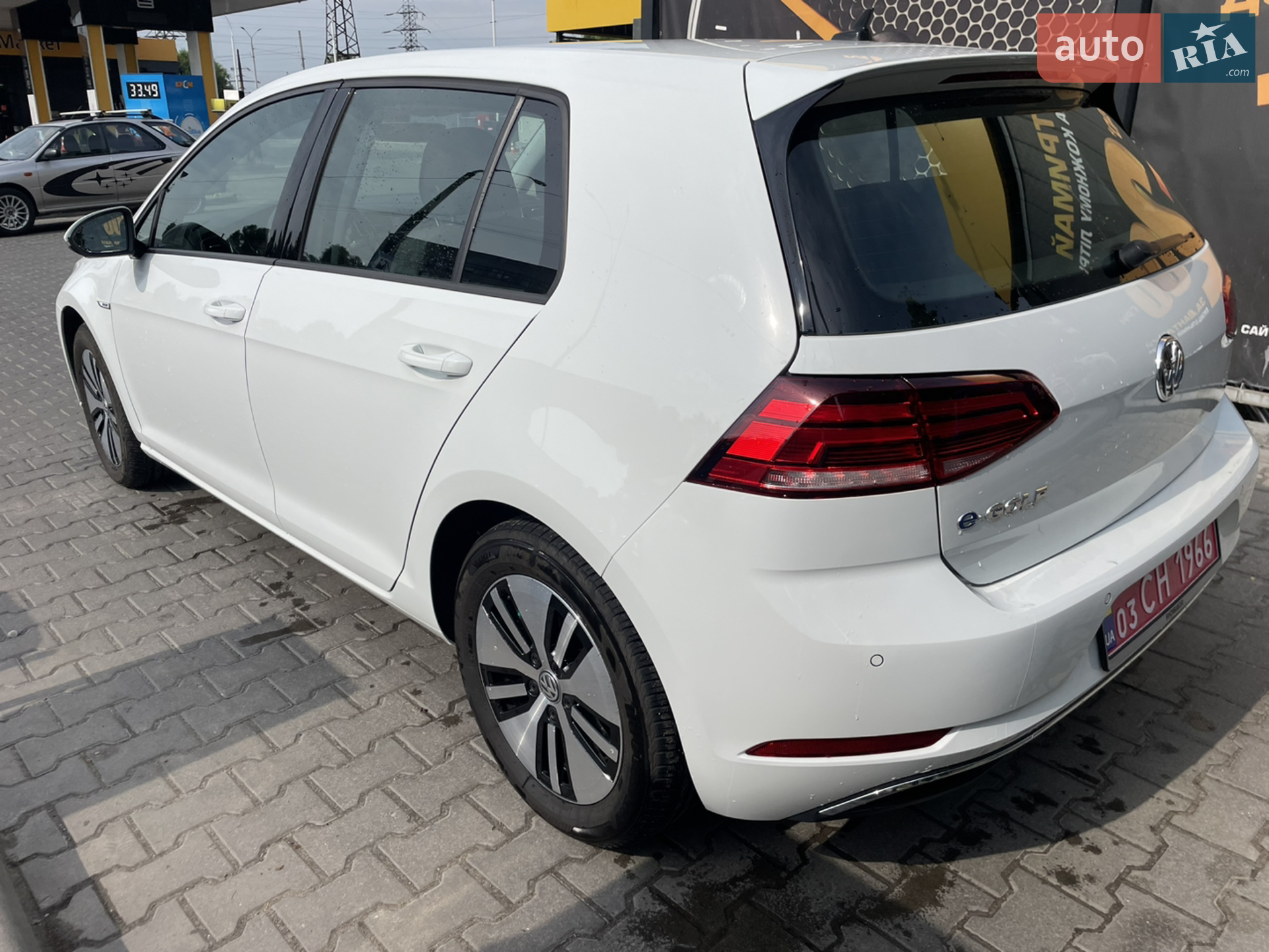 2020 Volkswagen Golf - мініатюра 3