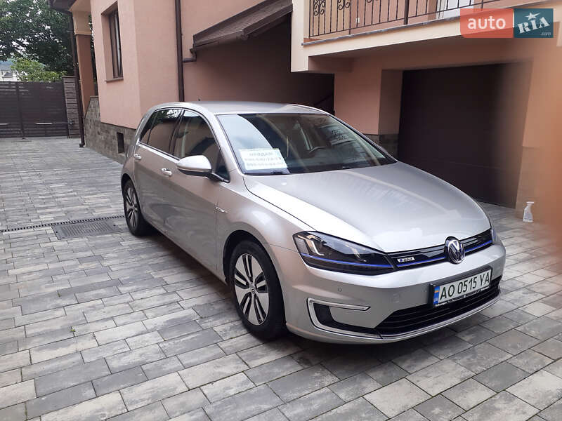 Хетчбек Volkswagen e-Golf 2014 в Мукачевому