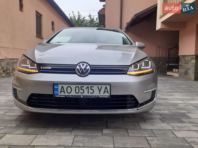 Хетчбек Volkswagen e-Golf 2014 в Мукачевому
