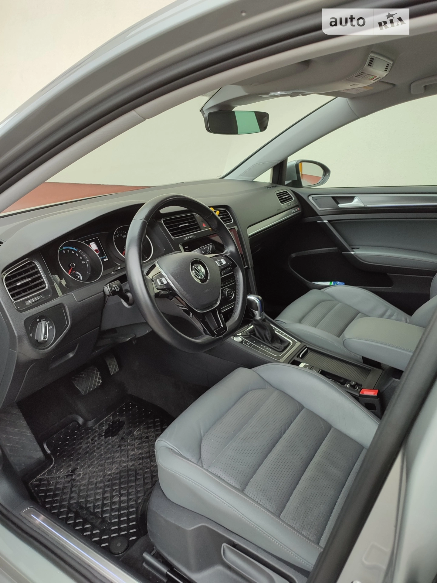 2018 Volkswagen Golf - мініатюра 34