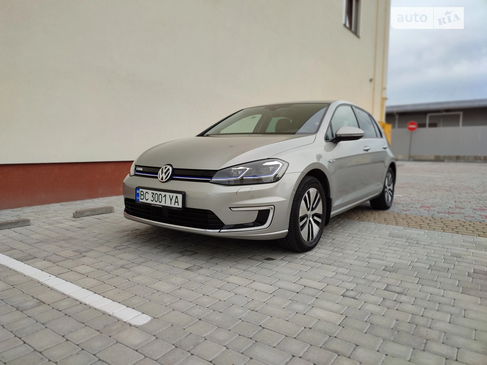 2018 Volkswagen Golf - мініатюра 9