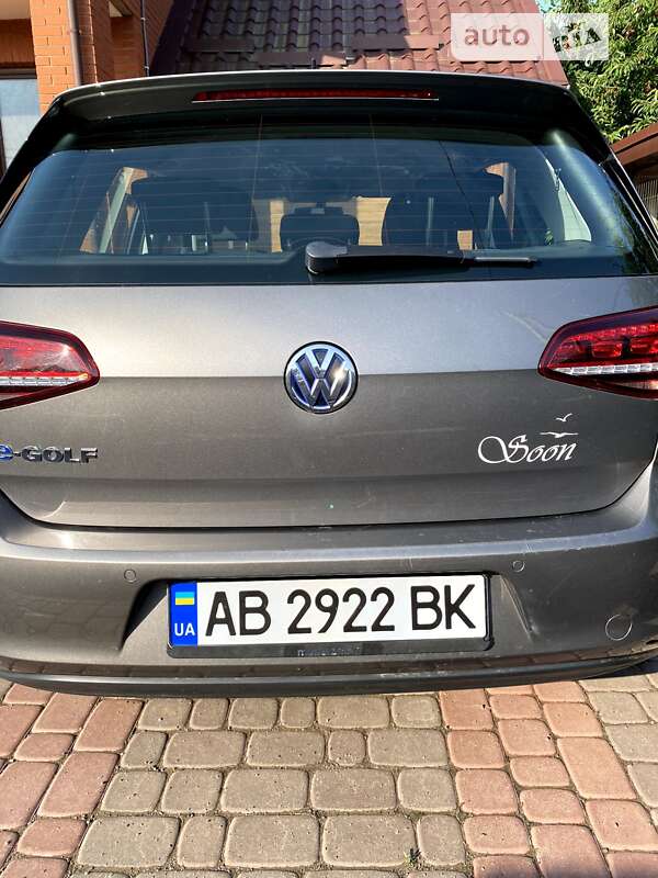Хэтчбек Volkswagen e-Golf 2015 в Виннице