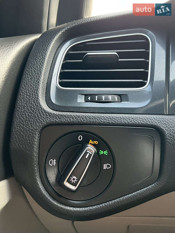 Хетчбек Volkswagen e-Golf 2017 в Бердичеві