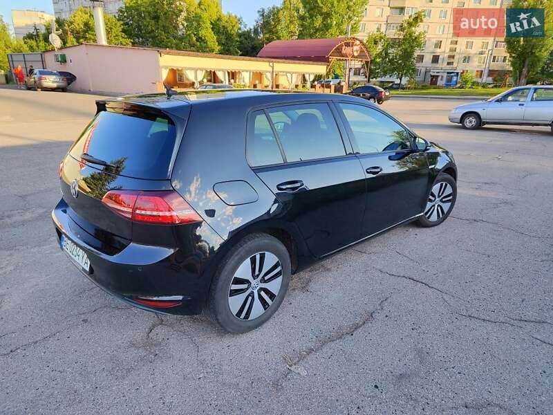 Хетчбек Volkswagen e-Golf 2015 в Харкові