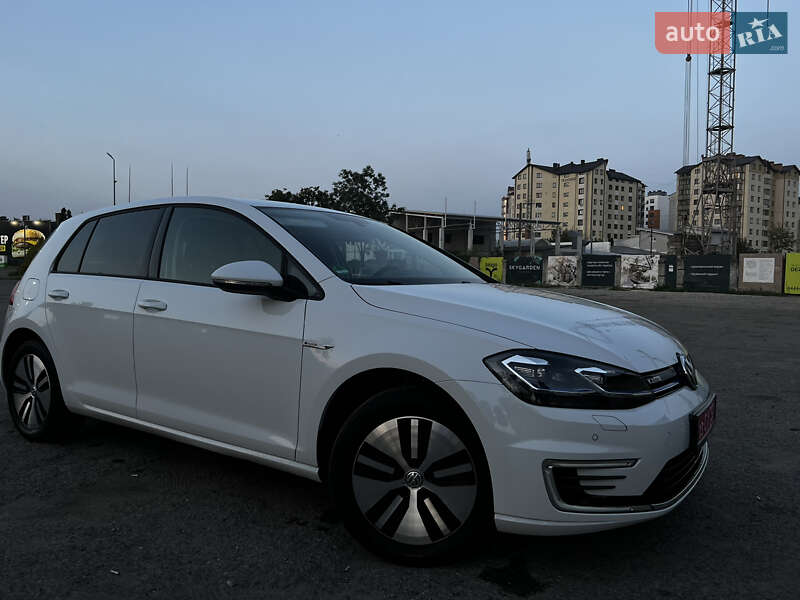 Хетчбек Volkswagen e-Golf 2020 в Івано-Франківську