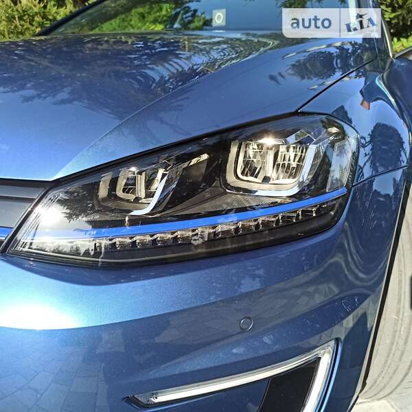 Хетчбек Volkswagen e-Golf 2015 в Старокостянтинові фото 17 Хетчбек Volkswagen e-Golf 2015 в Старокостянтинові