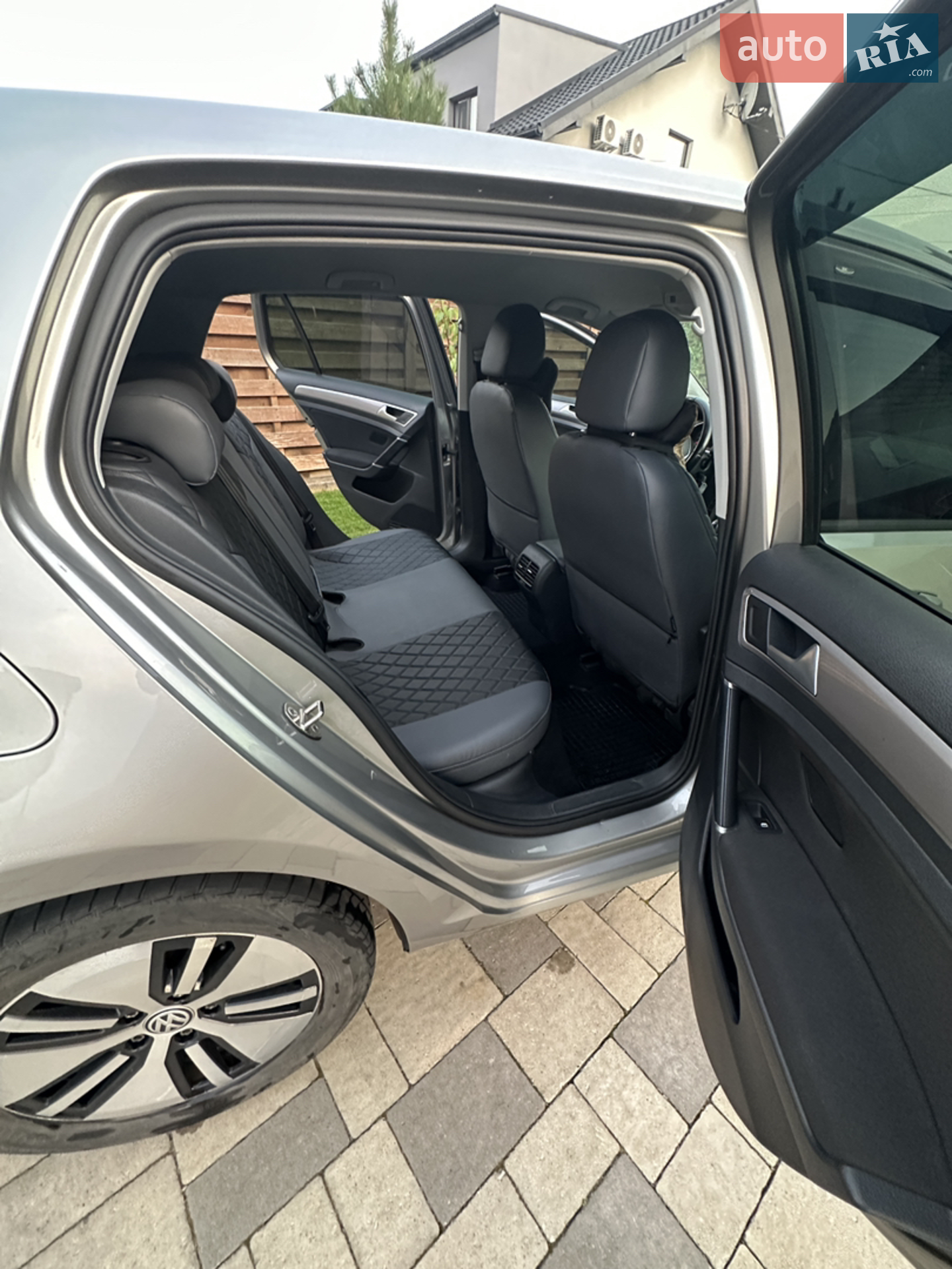 2014 Volkswagen Golf - мініатюра 31