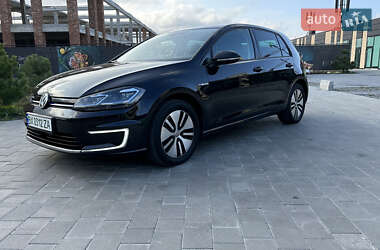 Хетчбек Volkswagen e-Golf 2017 в Хмельницькому