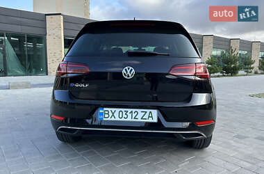 Хетчбек Volkswagen e-Golf 2017 в Хмельницькому