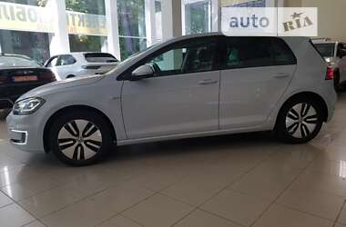 Хэтчбек Volkswagen e-Golf 2018 в Днепре