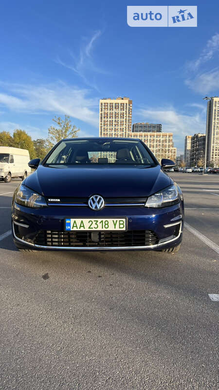 Хетчбек Volkswagen e-Golf 2018 в Києві