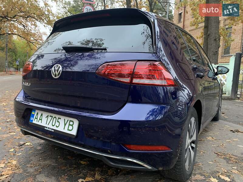 Хетчбек Volkswagen e-Golf 2019 в Києві