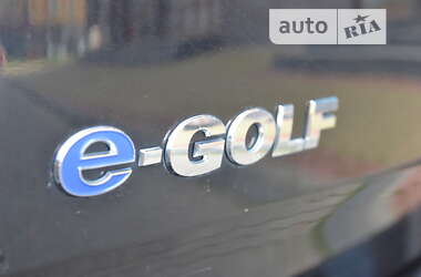 Хэтчбек Volkswagen e-Golf 2015 в Луцке