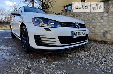 Хетчбек Volkswagen e-Golf 2014 в Івано-Франківську