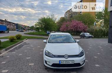 Хетчбек Volkswagen e-Golf 2017 в Ужгороді