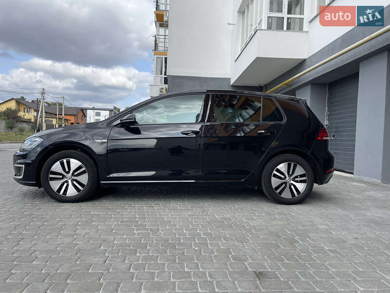 Хэтчбек Volkswagen e-Golf 2018 в Виннице