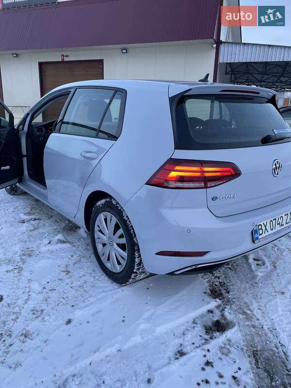 Хетчбек Volkswagen e-Golf 2018 в Хмельницькому
