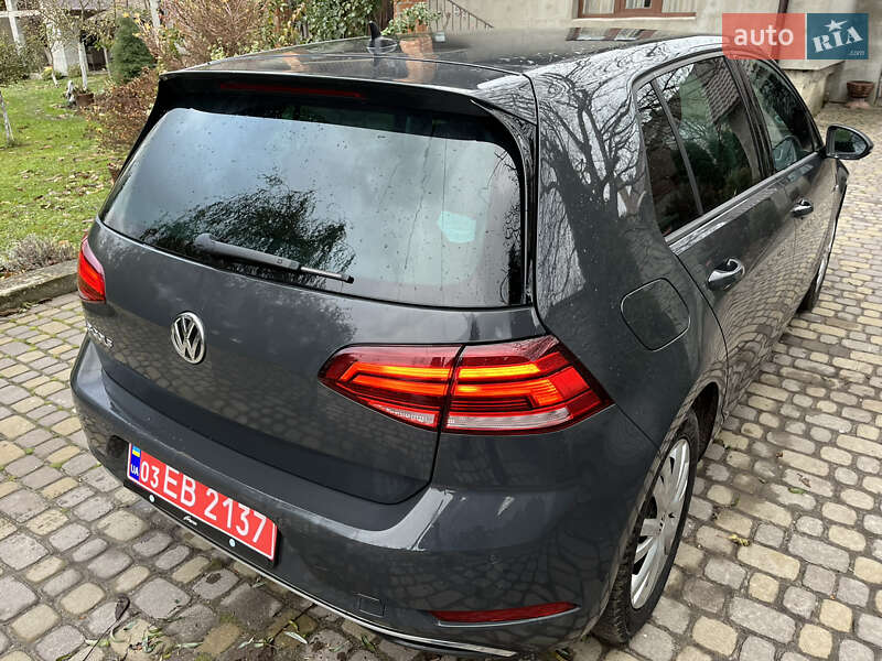 Хетчбек Volkswagen e-Golf 2020 в Радивиліві