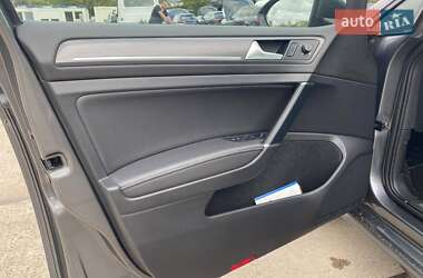 Хетчбек Volkswagen e-Golf 2019 в Ужгороді