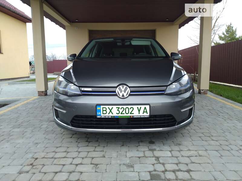 Хэтчбек Volkswagen e-Golf 2018 в Хмельницком