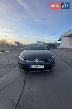 Хэтчбек Volkswagen e-Golf 2020 в Львове