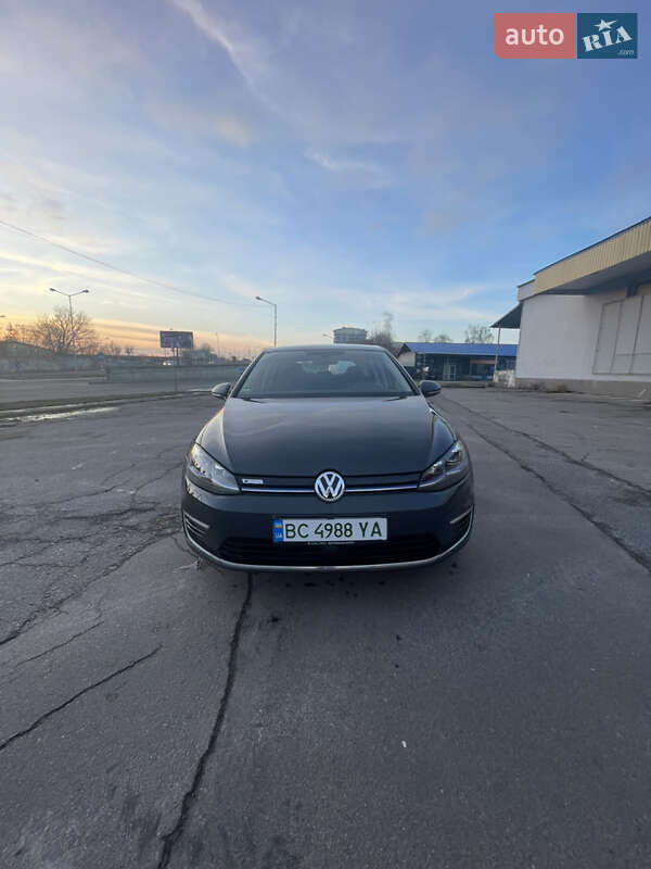 Хэтчбек Volkswagen e-Golf 2020 в Львове