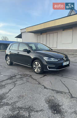 Хэтчбек Volkswagen e-Golf 2020 в Львове