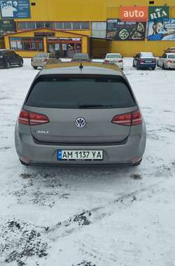 Хэтчбек Volkswagen e-Golf 2016 в Житомире