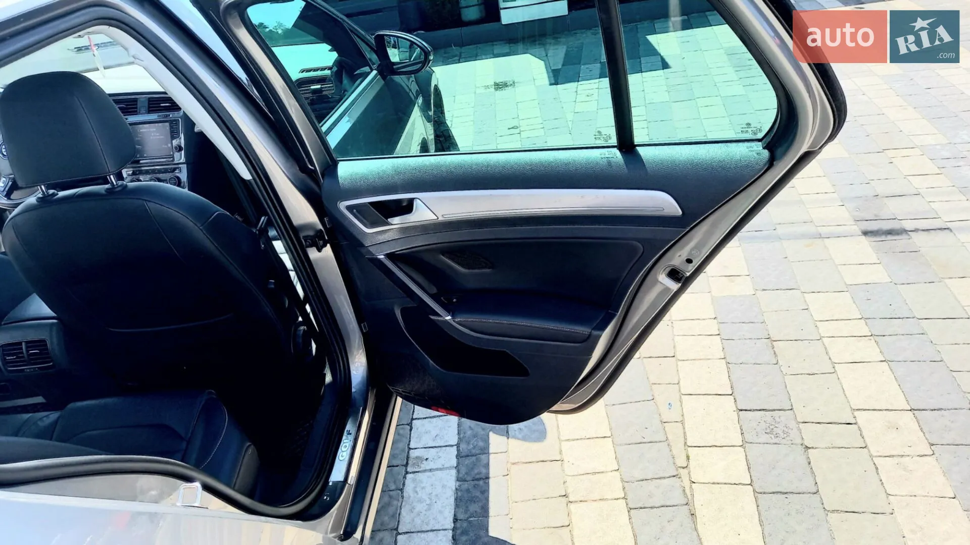 2016 Volkswagen Golf - мініатюра 10