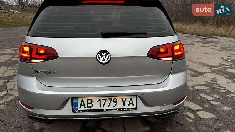 Хетчбек Volkswagen e-Golf 2015 в Вінниці