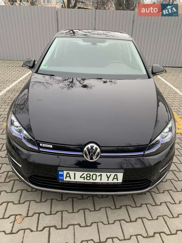 Хетчбек Volkswagen e-Golf 2020 в Києві