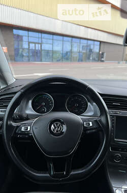 Хетчбек Volkswagen e-Golf 2015 в Луцьку