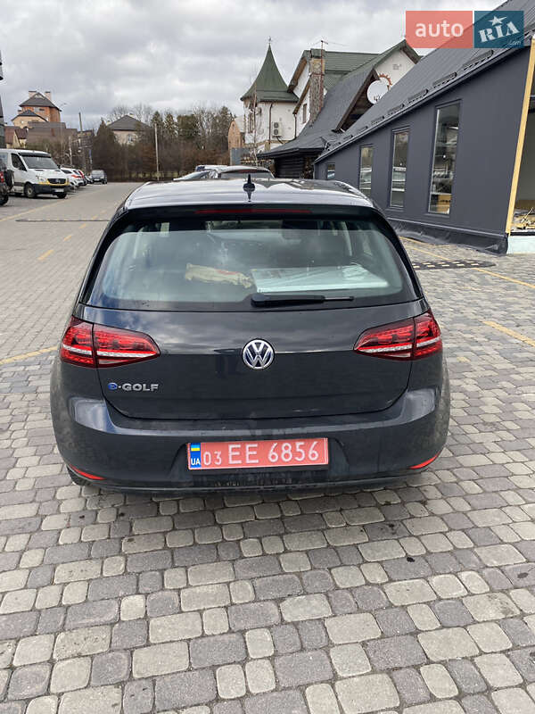 Хетчбек Volkswagen e-Golf 2015 в Львові фото 12 Хетчбек Volkswagen e-Golf 2015 в Львові
