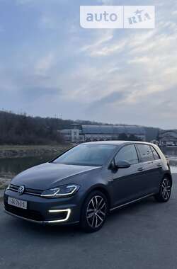 Хэтчбек Volkswagen e-Golf 2019 в Днепре