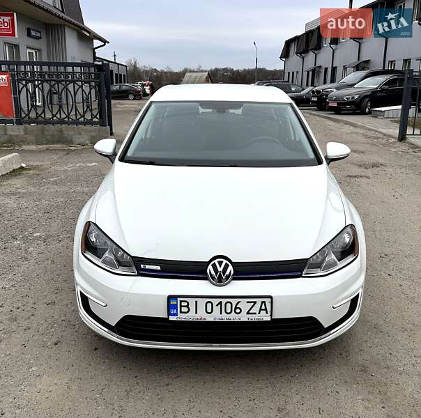 Хэтчбек Volkswagen e-Golf 2016 в Хороле фото 4 Хэтчбек Volkswagen e-Golf 2016 в Хороле