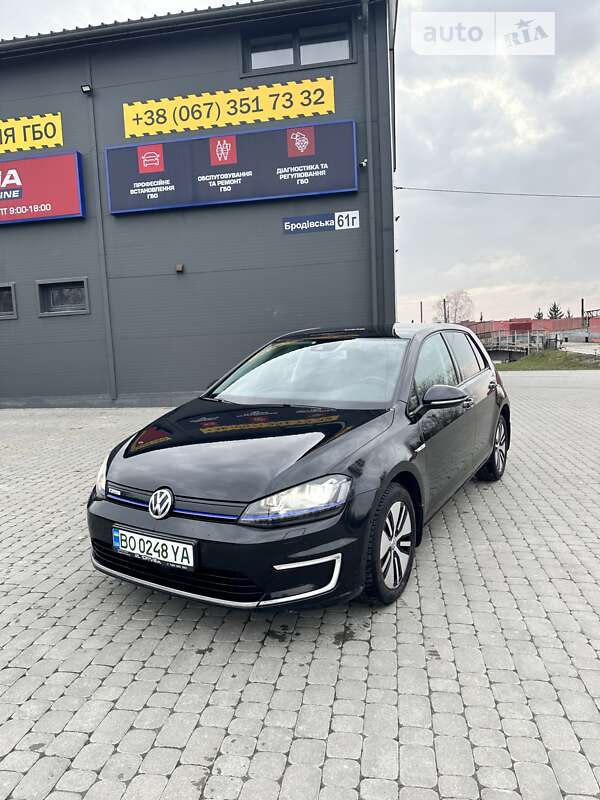 Хетчбек Volkswagen e-Golf 2016 в Тернополі