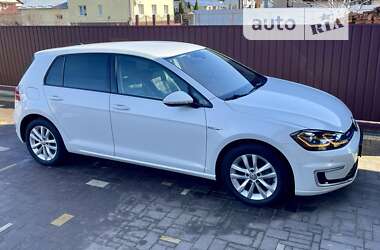 Хэтчбек Volkswagen e-Golf 2018 в Городке