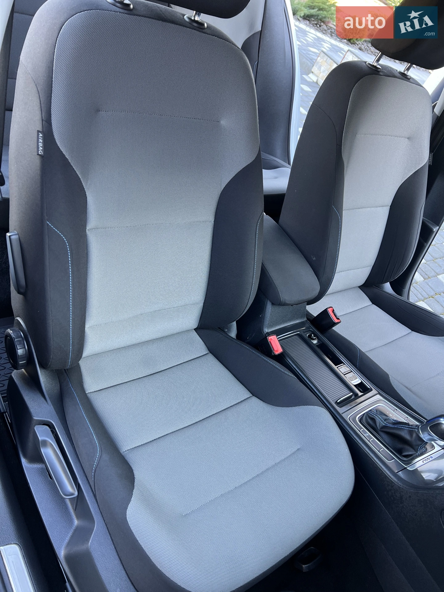 2016 Volkswagen Golf - мініатюра 5