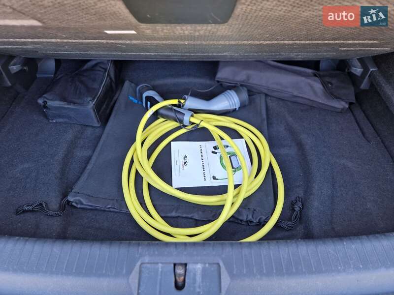 Хэтчбек Volkswagen e-Golf 2018 в Виннице фото 11 Хэтчбек Volkswagen e-Golf 2018 в Виннице