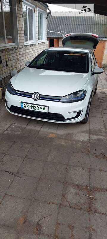 Хетчбек Volkswagen e-Golf 2017 в Харкові