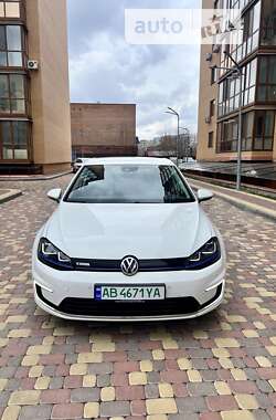 Хетчбек Volkswagen e-Golf 2014 в Вінниці