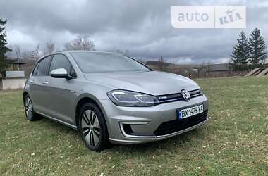 Хетчбек Volkswagen e-Golf 2017 в Тернополі