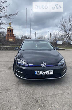 Хетчбек Volkswagen e-Golf 2015 в Запоріжжі