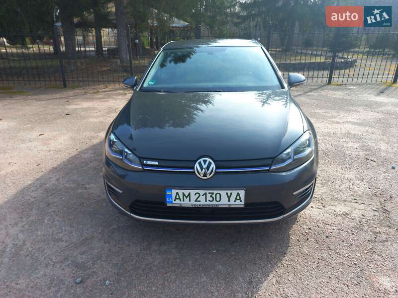 Хэтчбек Volkswagen e-Golf 2020 в Житомире