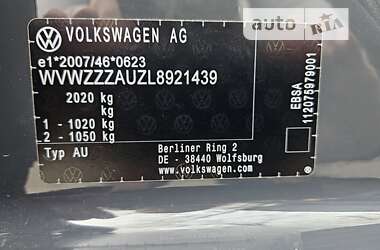 Хэтчбек Volkswagen e-Golf 2020 в Сваляве