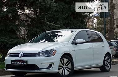 Хэтчбек Volkswagen e-Golf 2016 в Николаеве