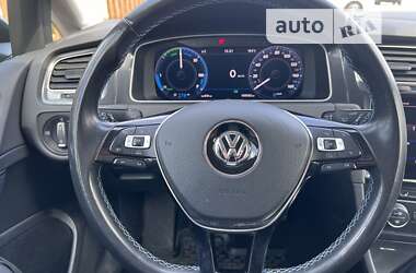 Хэтчбек Volkswagen e-Golf 2017 в Днепре