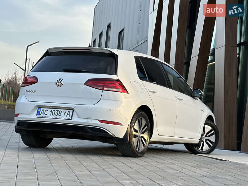 Хэтчбек Volkswagen e-Golf 2018 в Луцке
